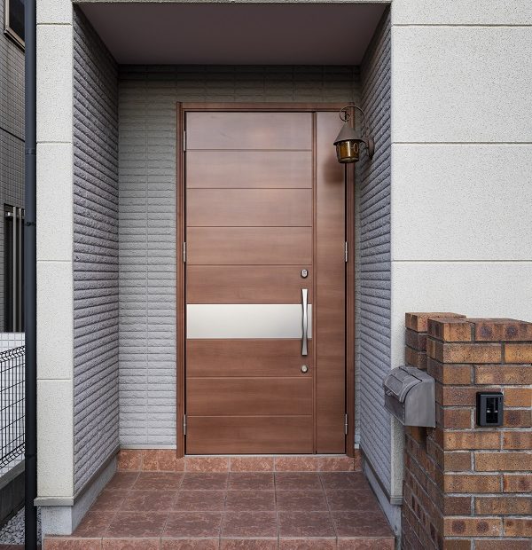 pintu kayu