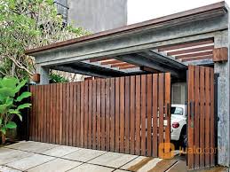 pagar rumah kayu kamper
